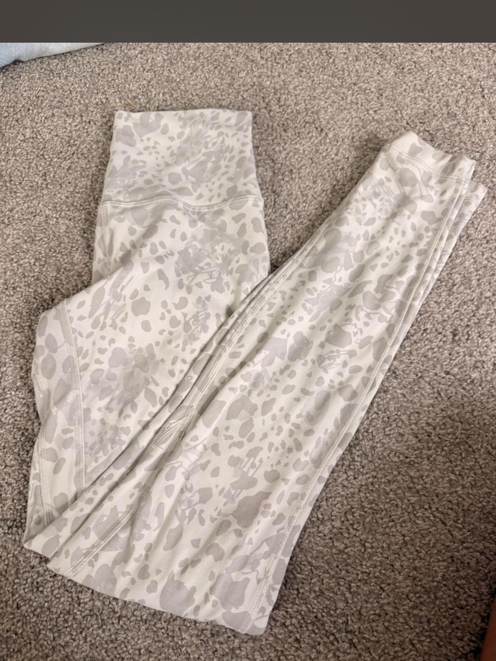 High-Waist lululemon Animal Print Leggings in Light Gray